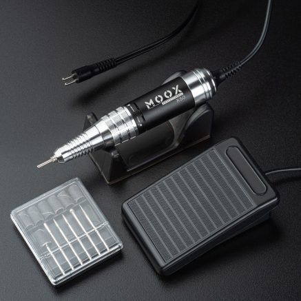 Фрезер Мокс X805 (Black) на 55 000 об/хв. та 80W. для манікюру та педикюру Фрезер Мокс X805 (Black) на 55 000 об/хв. та 80W. для манікюру та педикюру