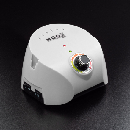 Фрезер Мокс X905 (Білий) на 45 000 об/хв. та 70W. для манікюру та педикюру Фрезер Мокс X905 (Білий) на 45 000 об/хв. та 70W. для манікюру та педикюру