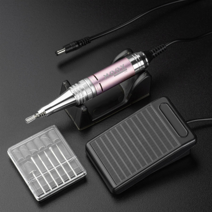 Фрезер Мокс IX11 (Pink) на акуммуляторі 45 000 об/хв. та 35 W. для манікюру та педикюру Фрезер Мокс IX11 (Pink) на акуммуляторі 45 000 об/хв. та 35 W. для манікюру та педикюру