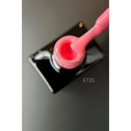 Гель-лак Designer Nude Pink - E135 'Румянець на щоках'