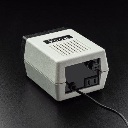 Фрезер Мокс X900 на 55 000 об/хв. та 80W. для манікюру та педикюру Фрезер Мокс X900 на 55 000 об/хв. та 80W. для манікюру та педикюру