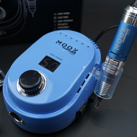 Фрезер Мокс X550 (Sky Blue) на 50 000 об./мин. и 70W. для маникюра и педикюра Фрезер Мокс X550 (Sky Blue) на 50 000 об./мин. и 70W. для маникюра и педикюра