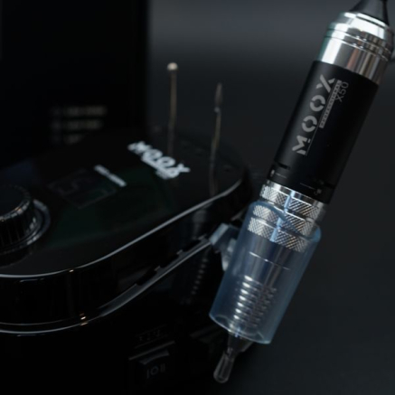 Фрезер Мокс X550 (Black) на 50 000 об/хв. та 70W. для манікюру та педикюру