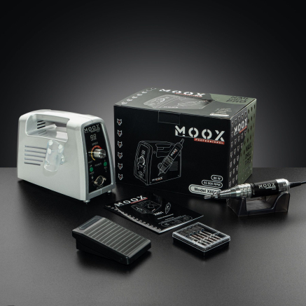 Фрезер Мокс X801 (Срібло) на 55 000 об/хв. та 80W. для манікюру та педикюру Фрезер Мокс X801 (Срібло) на 55 000 об/хв. та 80W. для манікюру та педикюру