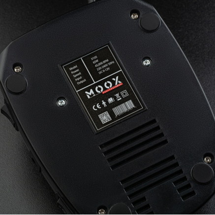 Фрезер Мокс X105 (Чорний) на 45 000 об/хв. та 65W. для манікюру та педикюру Фрезер Мокс X105 (Чорний) на 45 000 об/хв. та 65W. для манікюру та педикюру