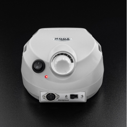 Фрезер Мокс X500 (Білий) на 45 000 об/хв. та 65W. для манікюру та педикюру Фрезер Мокс X500 (Білий) на 45 000 об/хв. та 65W. для манікюру та педикюру