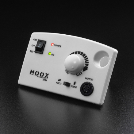 Фрезер Мокс X104 (Білий) на 45 000 об/хв. та 65W. для манікюру та педикюру Фрезер Мокс X104 (Білий) на 45 000 об/хв. та 65W. для манікюру та педикюру