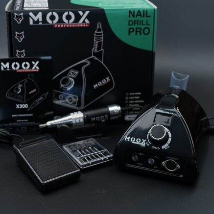 Фрезер Мокс X300 Black) на 50 000 об/хв. та 70W. для манікюру та педикюру Фрезер Мокс X300 Black) на 50 000 об/хв. та 70W. для манікюру та педикюру