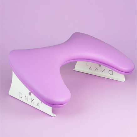 Підставка для рук клієнта DNKa’ Anatomical Armrest for Manicure Purple
