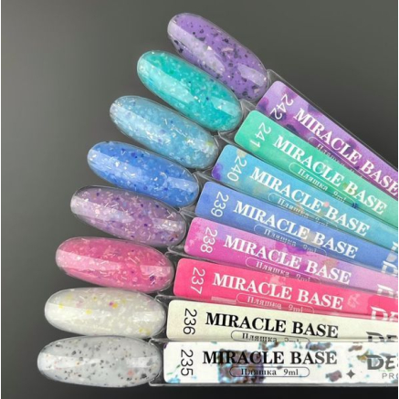 Кольорова база Miracle base Designer 237 (9 мл.) - з чорною, срібною та кольоровою поталлю