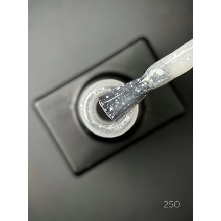 Базове покриття Diamond Base 250 Designer (9 мл.) - с легким світловідбивним ефектом