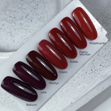 NAILSOFTHEDAY Gel polish Bellucci — бордовий світловідбиваючий гель-лак, що перекривається в один шар, 10 мл