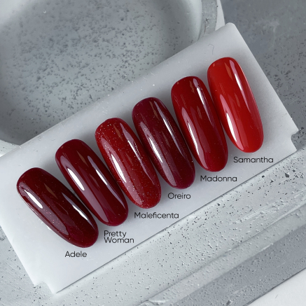 NAILSOFTHEDAY Gel polish Maleficenta — темно–червоний світловідбиваючий гель-лак для нігтів, що перекриває в один шар, 10 мл