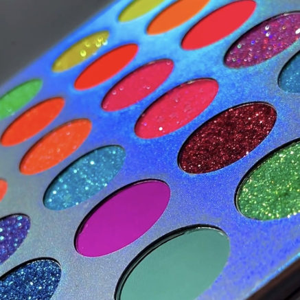 NAILSOFTHENIGHT Supernova nails palette — палітра з насиченими пігментами для нігтів, 24 кольори(пігменти: неонові, осінні та люмінесцентні)