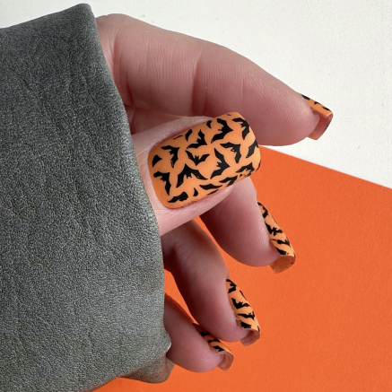 NAILSOFTHEDAY Gel polish Pumpkin — гарбузовий гель–лак для нігтів, що перекриває в один шар, 10 мл