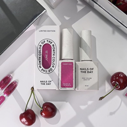 SOLD OUT NAILSOFTHEDAY Color of the month June 2025 Cherry Kiss — колір місяця насичений рожевий з ефектом котячого ока, що перекривається в один шар, 10 мл