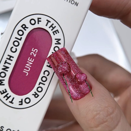 SOLD OUT NAILSOFTHEDAY Color of the month June 2025 Cherry Kiss — колір місяця насичений рожевий з ефектом котячого ока, що перекривається в один шар, 10 мл