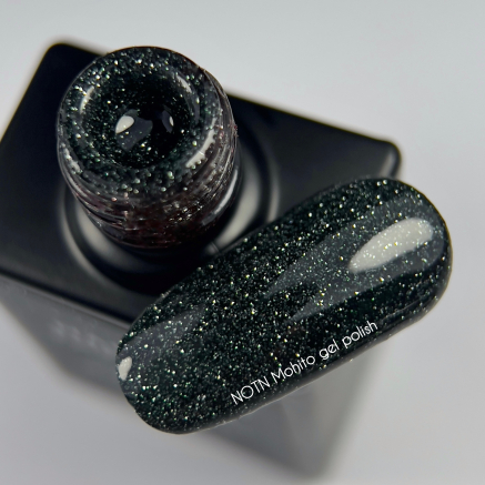 NAILSOFTHEDAY Gel polish Mohito — насичено темно-зелений світловідбиваючий гель лак, 10 мл