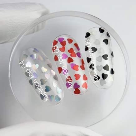 NAILSOFTHEDAY Kupidon top 04 — ніжне фінішне покриття для нігтів з голографічними сердечками, без липкого шару, 10 мл