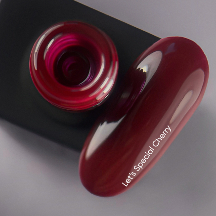 NAILSOFTHEDAY Gel polish Cherry — спіло-вишневий гель-лак, що перекривається в один шар, 10 мл