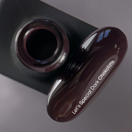 NAILSOFTHEDAY Gel polish Dark Chocolate — темно–коричневий гель–лак для нігтів, що перекривається в один шар, 10 мл