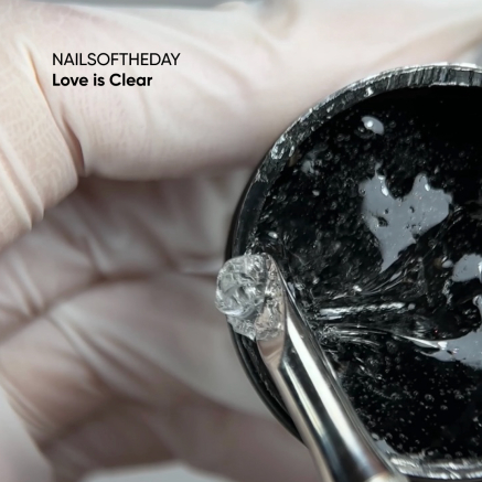 NAILSOFTHEDAY Love is Clear — прозора гель-жуйка для створення обємних дизайнів на нігтях, 15 г