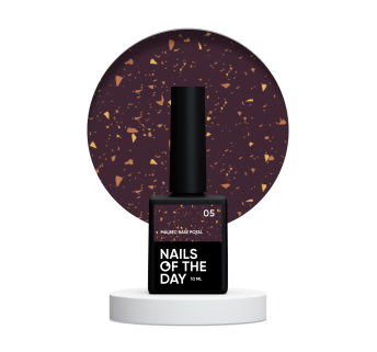 NAILSOFTHEDAY Malbec base potal 05 – фантастично-вітражна база з золотою поталлю, 10 мл