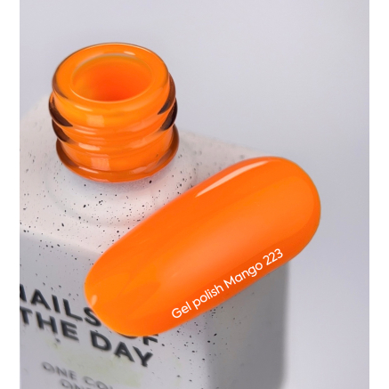 NAILSOFTHEDAY Gel polish Mango-223 — неоново-помаранчевий гель лак, що перекривається в один шар, 10 мл