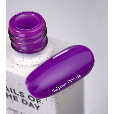 NAILSOFTHEDAY Gel polish Plum-198 — сливово-фіолетовий гель лак, що перекривається в один шар, 10 мл