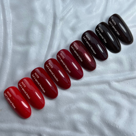 NAILSOFTHEDAY Gel polish Jennifer — темно–малиновий гель-лак, що перекривається в один шар, 10 мл